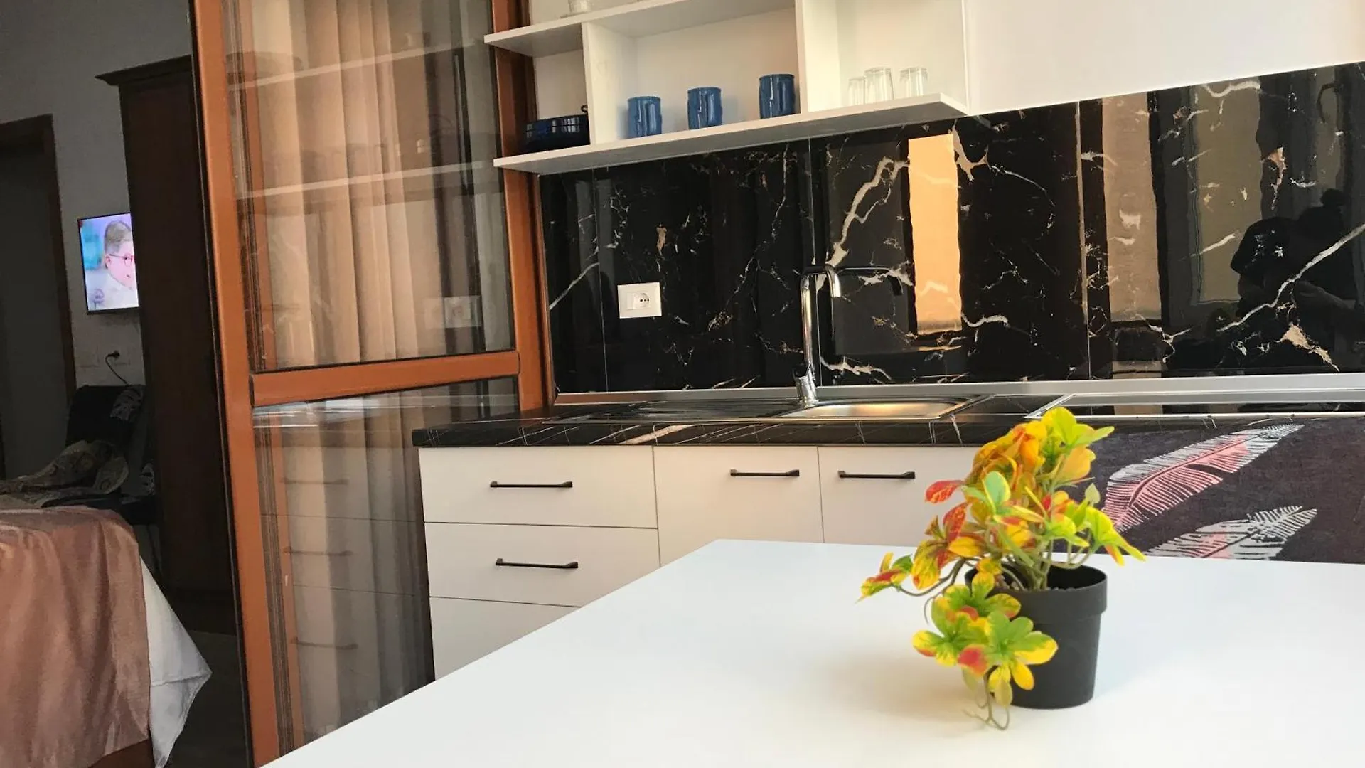 아파트 Square 21 Studio Apartament 티라나
